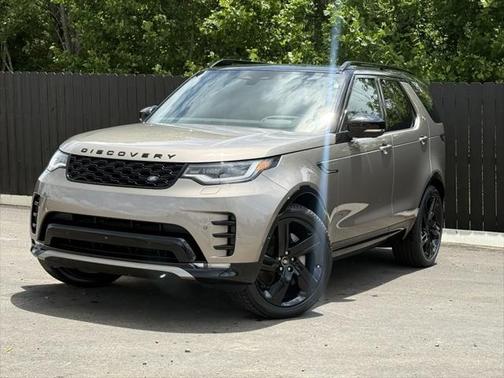 2025 Land Rover Discovery P300 Dynamic SE