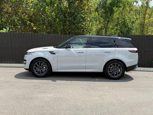 Borasco Gray Metallic 2026 Land Rover Range Rover Sport P360 S