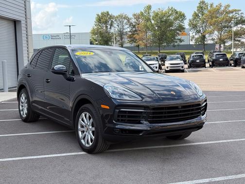 Black 2021 Porsche Cayenne Cayenne