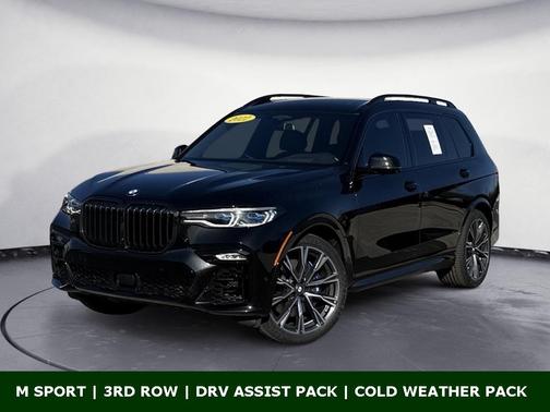 2022 BMW X7 M50i