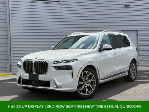 Alpine White 2024 BMW X7 xDrive40i