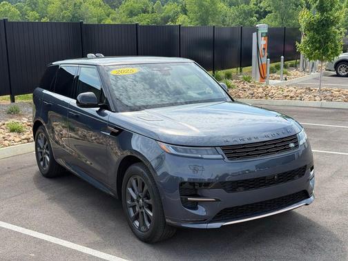 Varesine Blue Metallic 2025 Land Rover Range Rover Sport SE