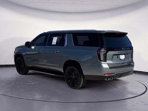 Sterling Gray Metallic 2026 Chevrolet Suburban Premier