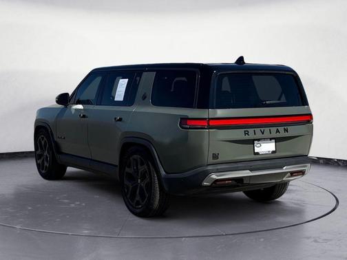 2022 Rivian R1S Launch Edition