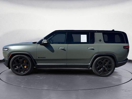 2022 Rivian R1S Launch Edition