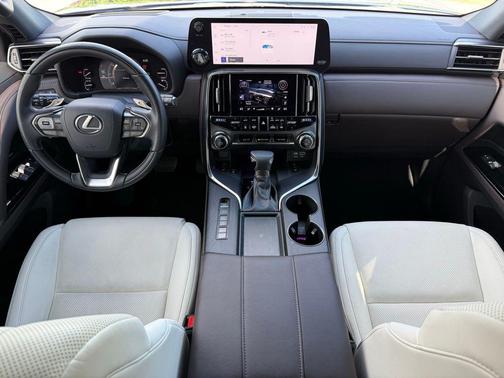 Caviar 2024 Lexus LX 600 Luxury