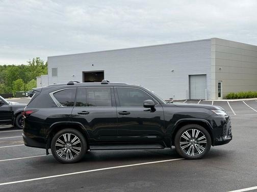 Caviar 2024 Lexus LX 600 Luxury