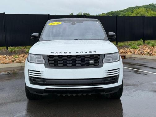 Yulong White Metallic 2020 Land Rover Range Rover Supercharged