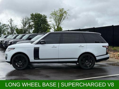 Yulong White Metallic 2020 Land Rover Range Rover Supercharged