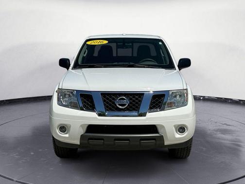 Glacier White 2016 Nissan Frontier SV
