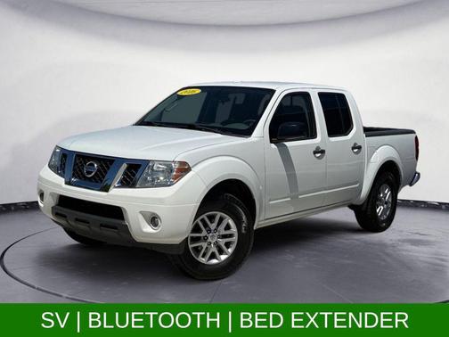 Glacier White 2016 Nissan Frontier SV