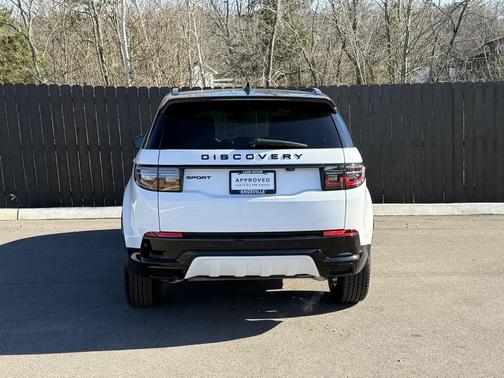 2025 Land Rover Discovery Sport Dynamic SE