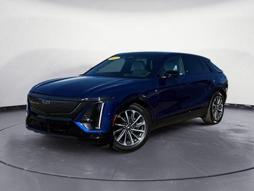2024 Cadillac LYRIQ Sport