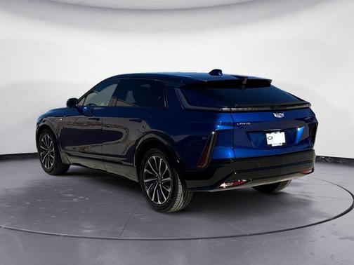 2024 Cadillac LYRIQ Sport