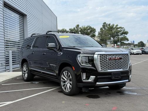 2022 GMC Yukon XL Denali