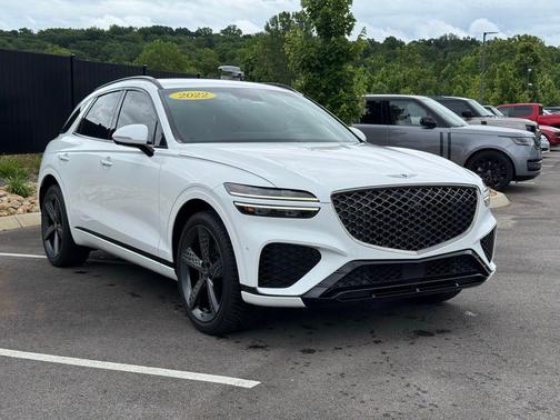 Uyuni White 2022 Genesis GV70 2.5T AWD