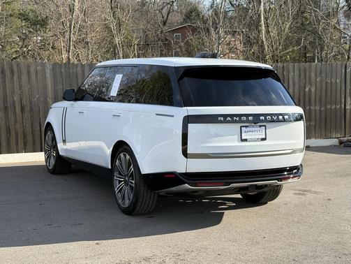 2024 Land Rover Range Rover P400 SE