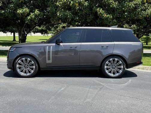 2022 Land Rover Range Rover P530 SE