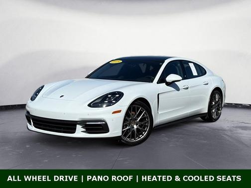 2019 Porsche Panamera 4