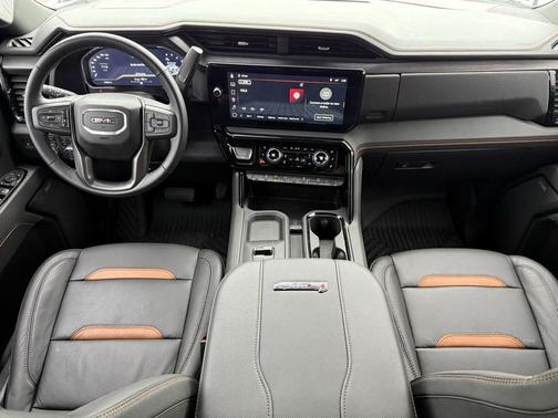 2025 GMC Sierra 2500 AT4