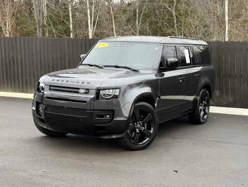 2025 Land Rover Defender V8