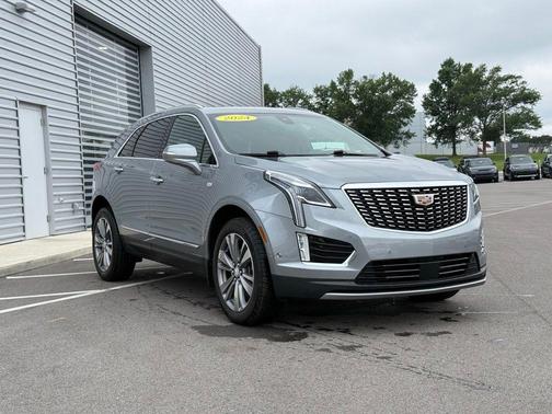 Argent Silver Metallic 2024 Cadillac XT5 Premium Luxury