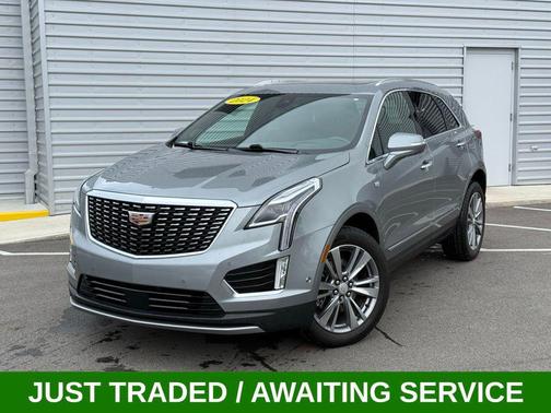 Argent Silver Metallic 2024 Cadillac XT5 Premium Luxury