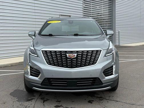Argent Silver Metallic 2024 Cadillac XT5 Premium Luxury