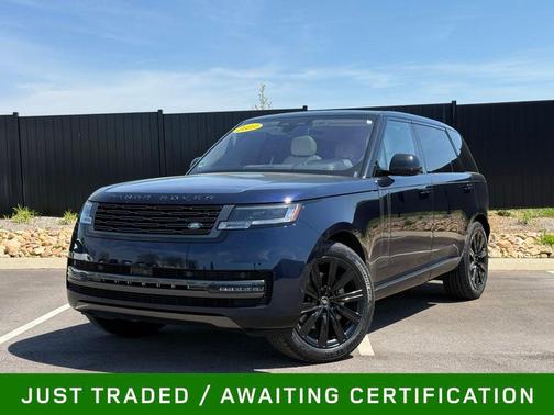 Portofino Blue Metallic 2023 Land Rover Range Rover P400 SE