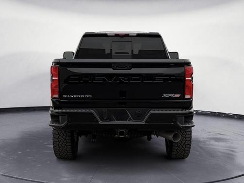 2025 Chevrolet Silverado 2500 4WD Crew Cab Standard Bed ZR2