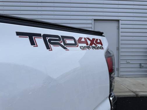 2022 Toyota Tacoma TRD Off Road