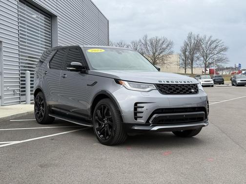 2024 Land Rover Discovery P360 Dynamic SE