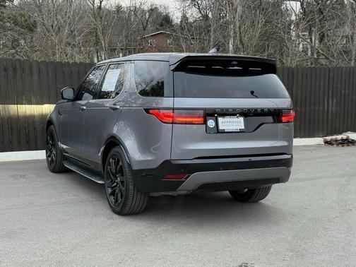 2024 Land Rover Discovery P360 Dynamic SE