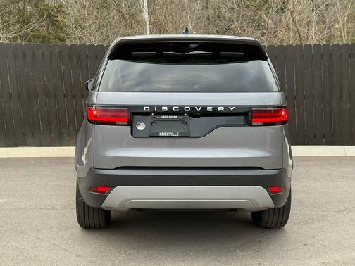 2025 Land Rover Discovery P300 S