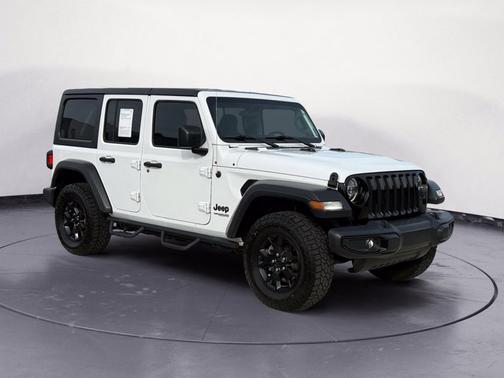 Bright White Clearcoat 2021 Jeep Wrangler Willys