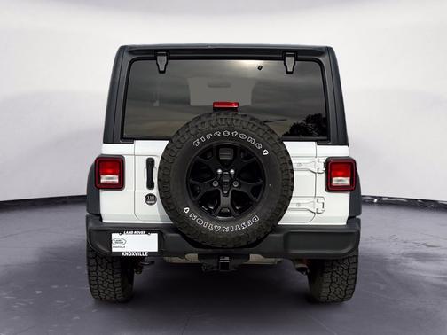 Bright White Clearcoat 2021 Jeep Wrangler Willys