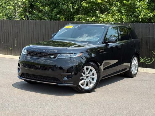 Santorini Black Metallic 2026 Land Rover Range Rover Sport Dynamic SE