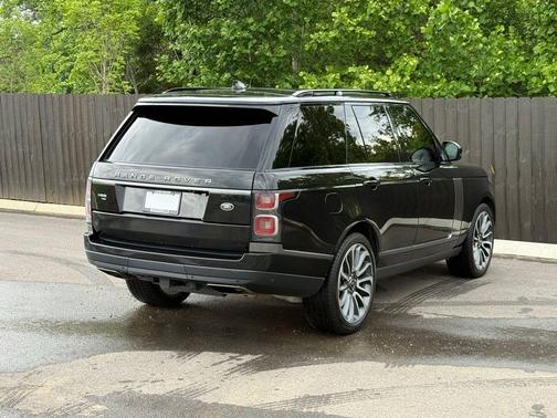Santorini Black Metallic 2022 Land Rover Range Rover Westminster