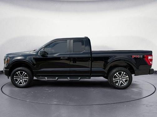 Agate Black Metallic 2023 Ford F-150 XL