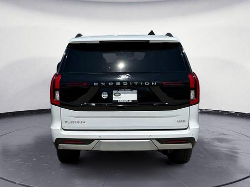 Oxford White 2025 Ford Expedition Max Platinum