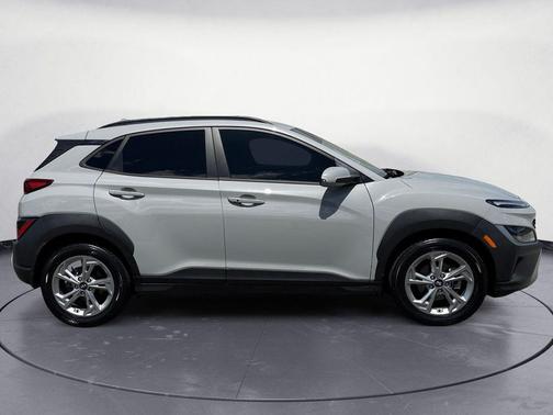 Cyber Silver 2022 Hyundai KONA SEL
