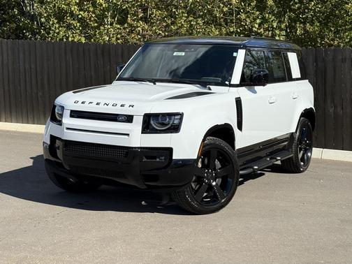 2026 Land Rover Defender X-Dynamic SE