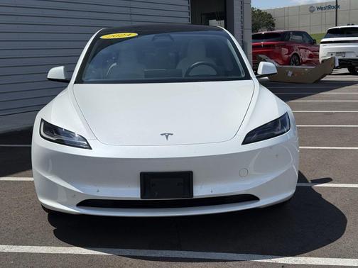 2024 Tesla Model 3 Long Range