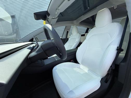2024 Tesla Model 3 Long Range