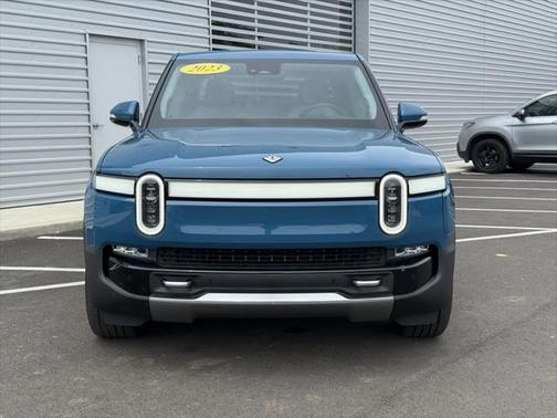 2023 Rivian R1T Adventure Quad Motor Large Pack