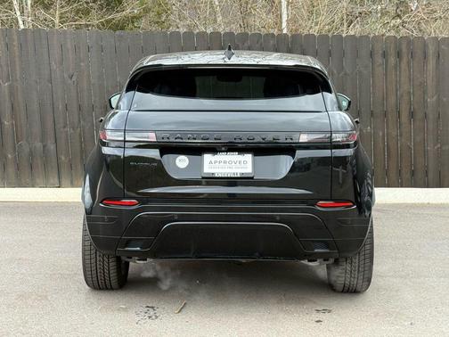 2025 Land Rover Range Rover Evoque Dynamic SE
