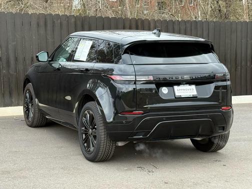 2025 Land Rover Range Rover Evoque Dynamic SE
