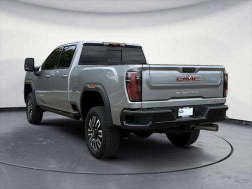 2025 GMC Sierra 2500 AT4