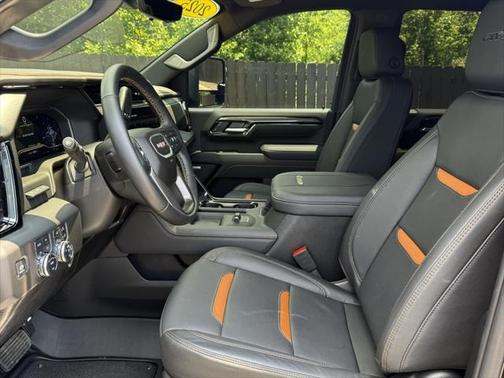 2025 GMC Sierra 2500 AT4
