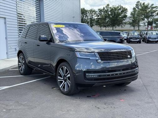 2023 Land Rover Range Rover P530 SE